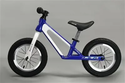 उत्साह बढ़ गया है क्योंकि DAODEBAO कंपनी यूरोपीय ग्राहकों को बच्चों की बैलेंस...